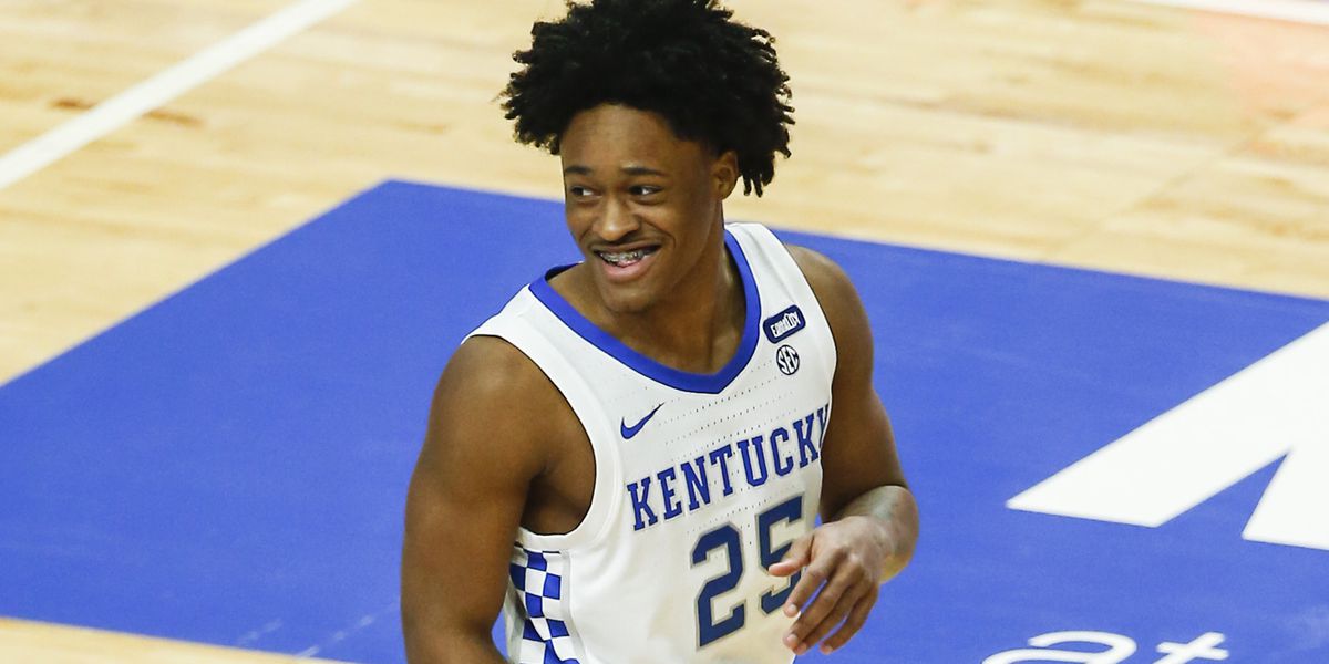 NBA-NEWS:  The Chicago Bulls franchise point guard has officially signed with the Kentucky Wildcats, according ESPN. A four-year, $127.4 million contract was agreed after…..