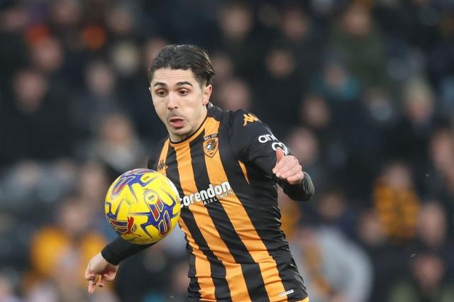 skyspors-news: According to Fabrizio, Hull City’s attacking midfield star has gained favor in the Premier League. He formally signed a €14.3 million, four-year contract after…