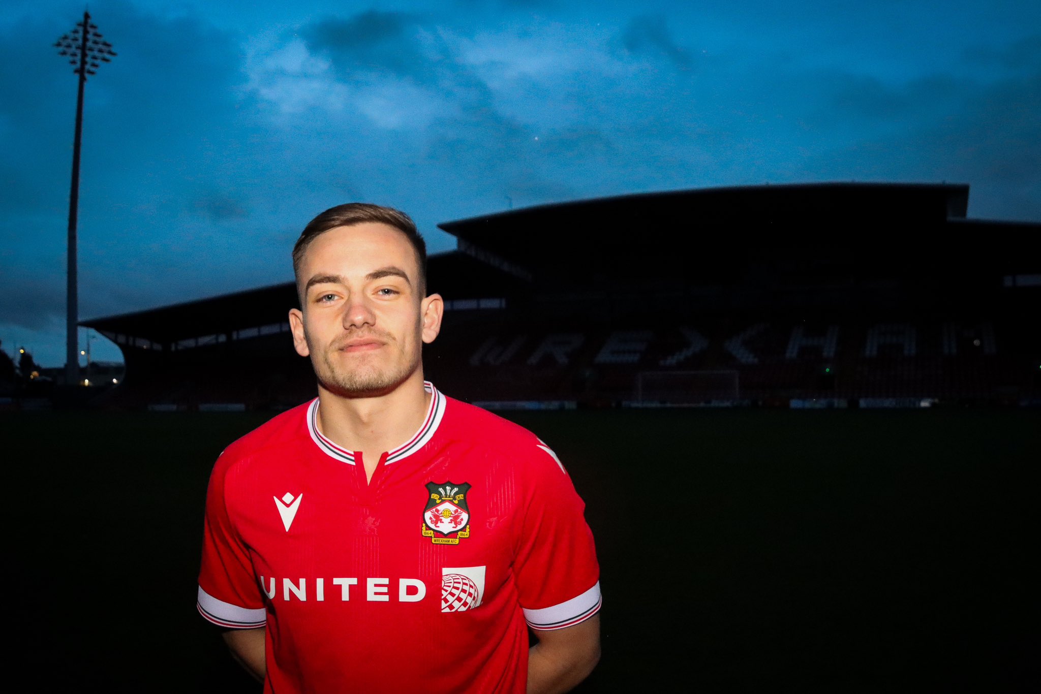 BBC-NEWS: According to Fabrizio, Wrexham has formally confirmed the departure of their elite Right-Back, who will join Stoke City after signing a three-year contract worth €17.5 million. The Right-Back will leave Wrexham after……