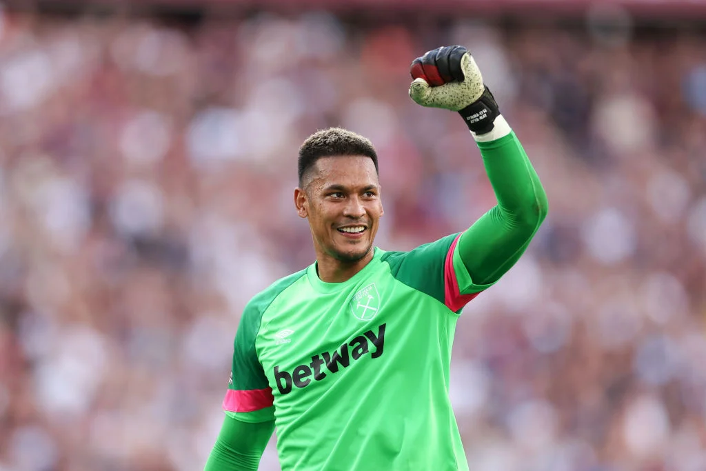 Skysports-news: West Ham Goalkeeper, a Brighton & Hove Albion target, as reported by Fabrizio, will cost €17.3 million over three years in transfer fees after…..