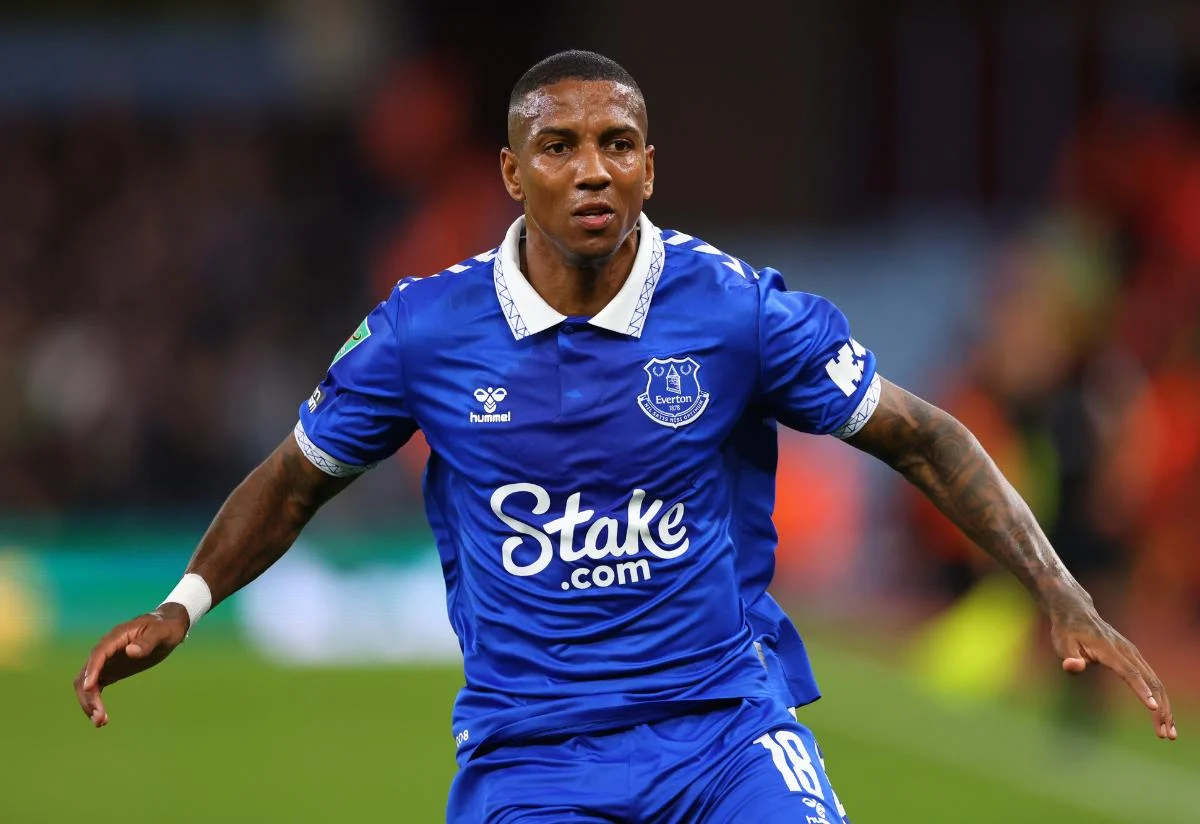 skysports-news: Everton has formally confirmed the top left-back’s €3.3 million, three-year contract negotiating departure; according to Fabrizio, he will be joining……