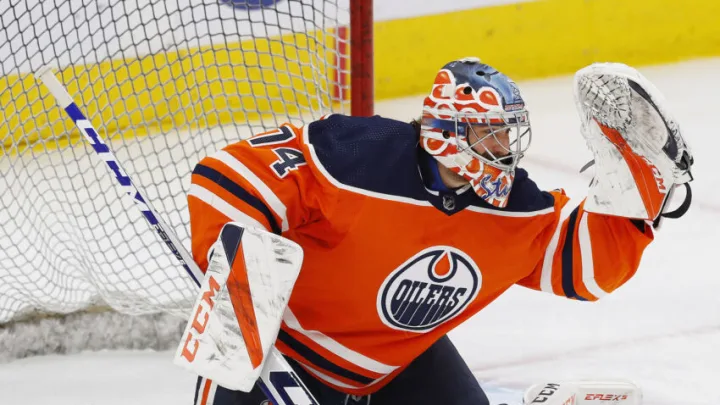 NHL-NEWS: The best goalie from the Emonton Oilers has officially been purchased by the Detroit Red Wings for a three-year, $25.3 million contract after…..