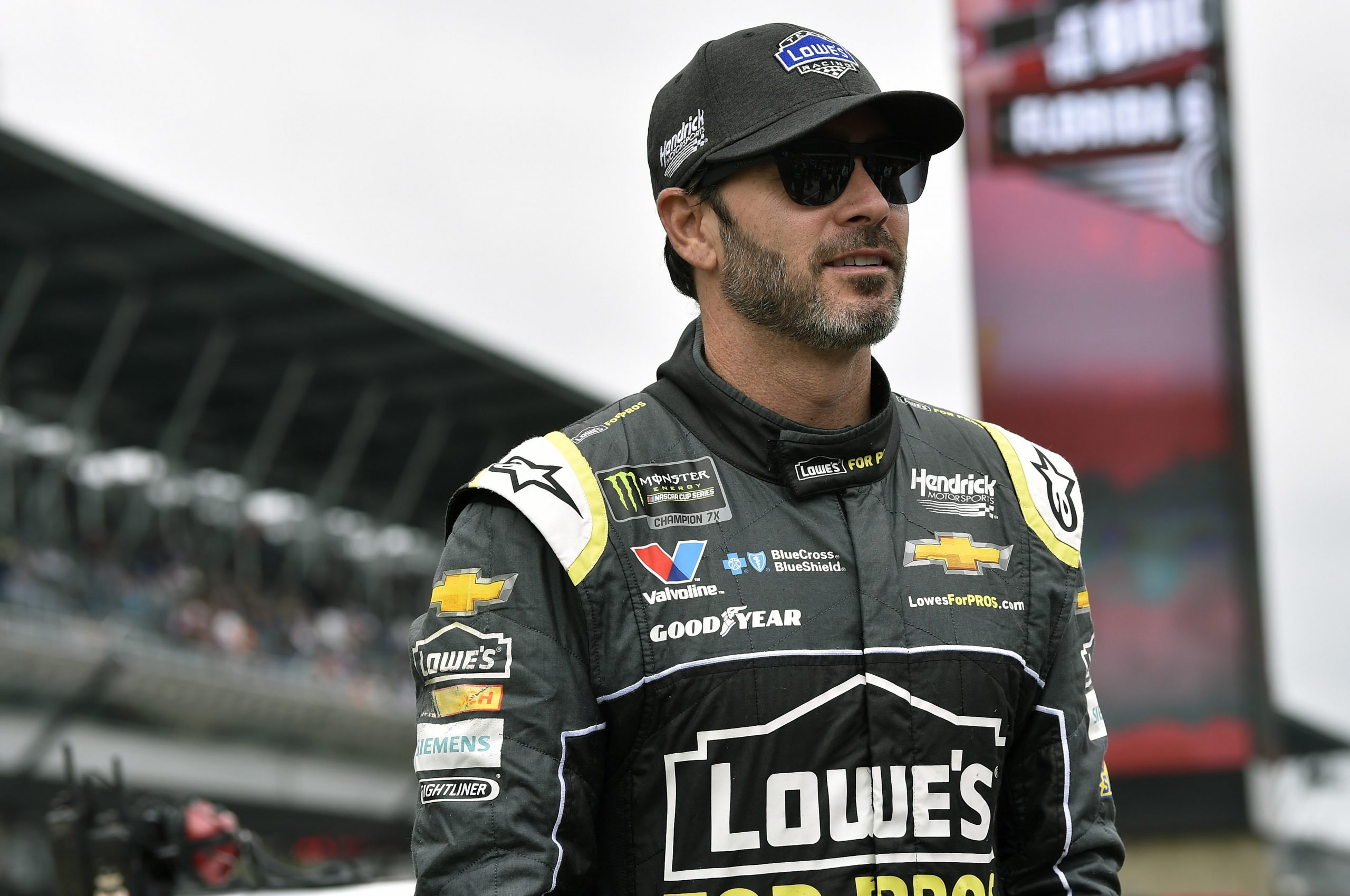 BREAKING NEWS: Just Now, Jimmie Johnson Returns to NASCAR, Replaces Retiring Kevin Harvick due to…..