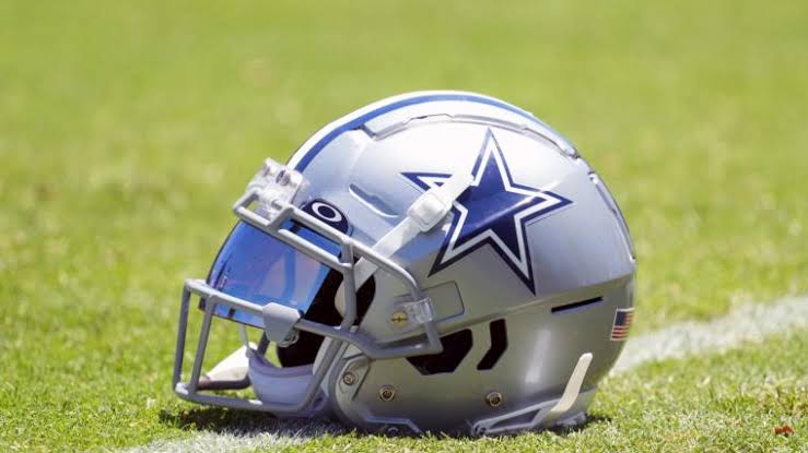 Cowboys strike Gold: Dallas lands 3_time pro bowl Quarterback in surprise trade with AFC Rival……..See more……