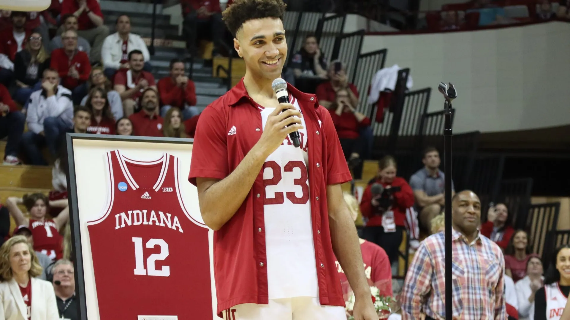 HOOSIER HERO: Trayce Jackson-Davis Pledges Full Support to Indiana Basketball team, which include…