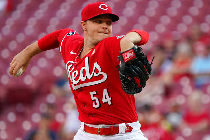 Breaking News: Sonny Gray Cincinnati Reds former Star player is back after singing…..