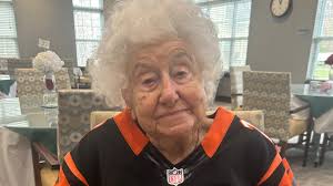 RIP: Cincinnati Bengals fan ‘Fireball Flo’ dies at 106 years today…