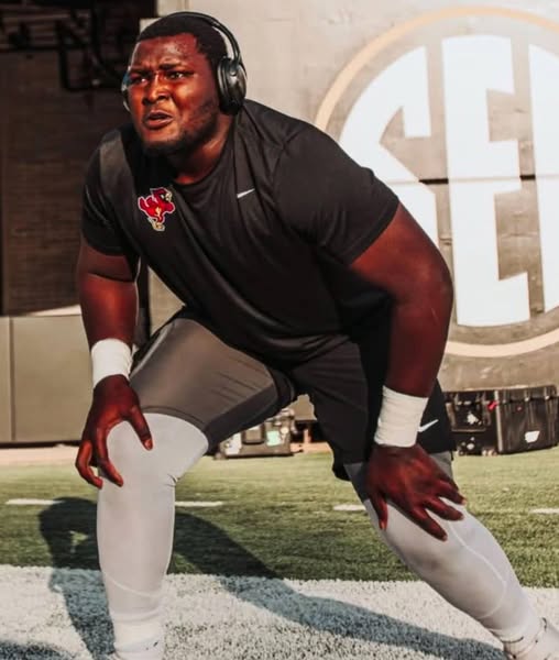 Breaking News: Jubilation Sweeps Alabama as Top Ball State Transfer (6-6, 330-pounds) Offensive Lineman Commits to Crimson Tide, Marking a Major Boost to the Offensive Line…