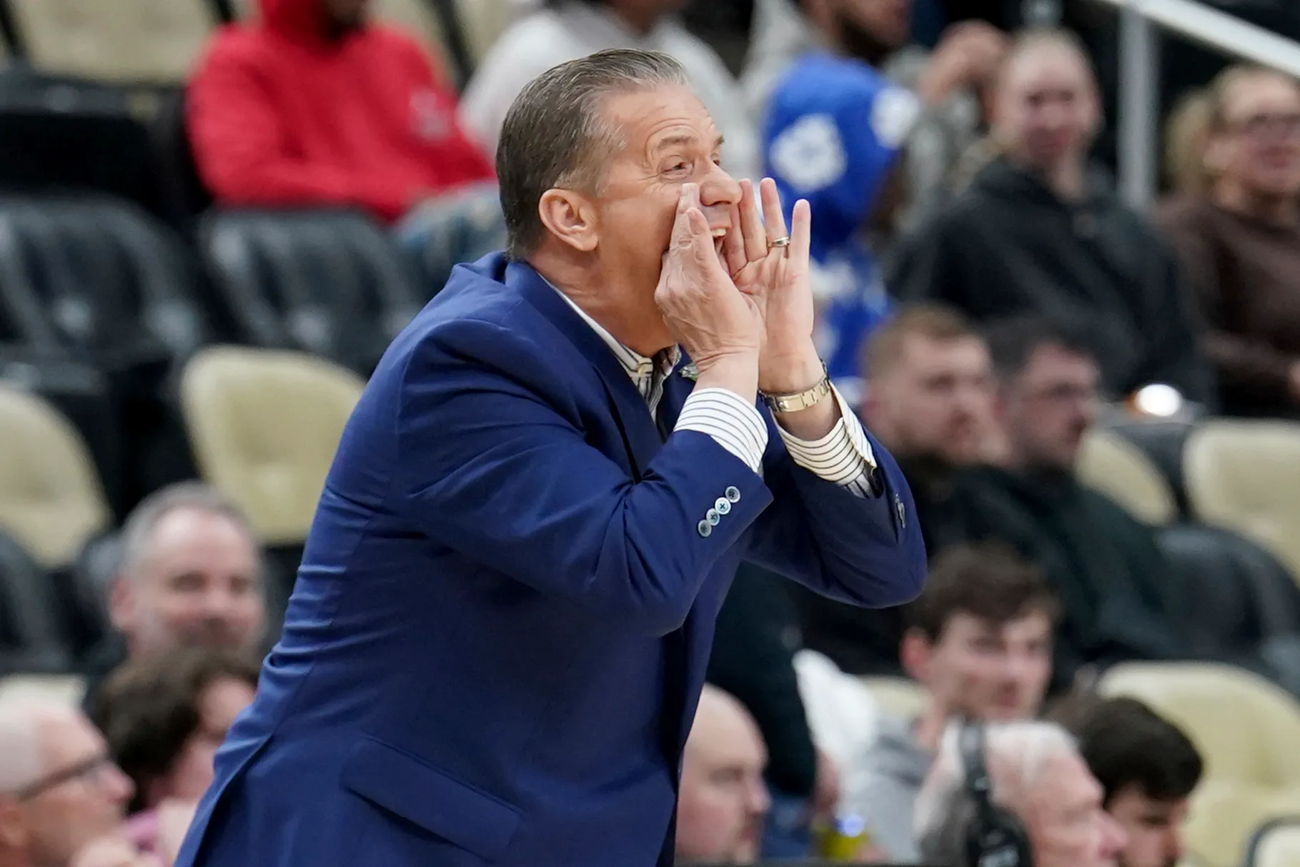 John Calipari facing Kentucky basketball. Here’s how to get last-minute tickets today