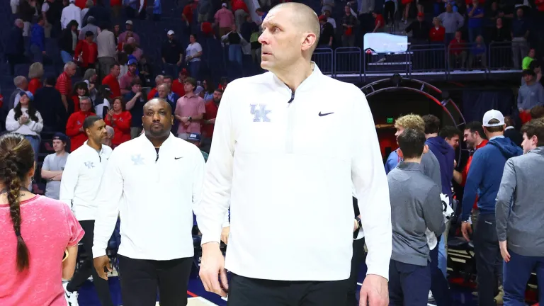 News Update: Kentucky Basketball Coach Admits To Locker Room Vandalism In Bloody-Handed Press Conference