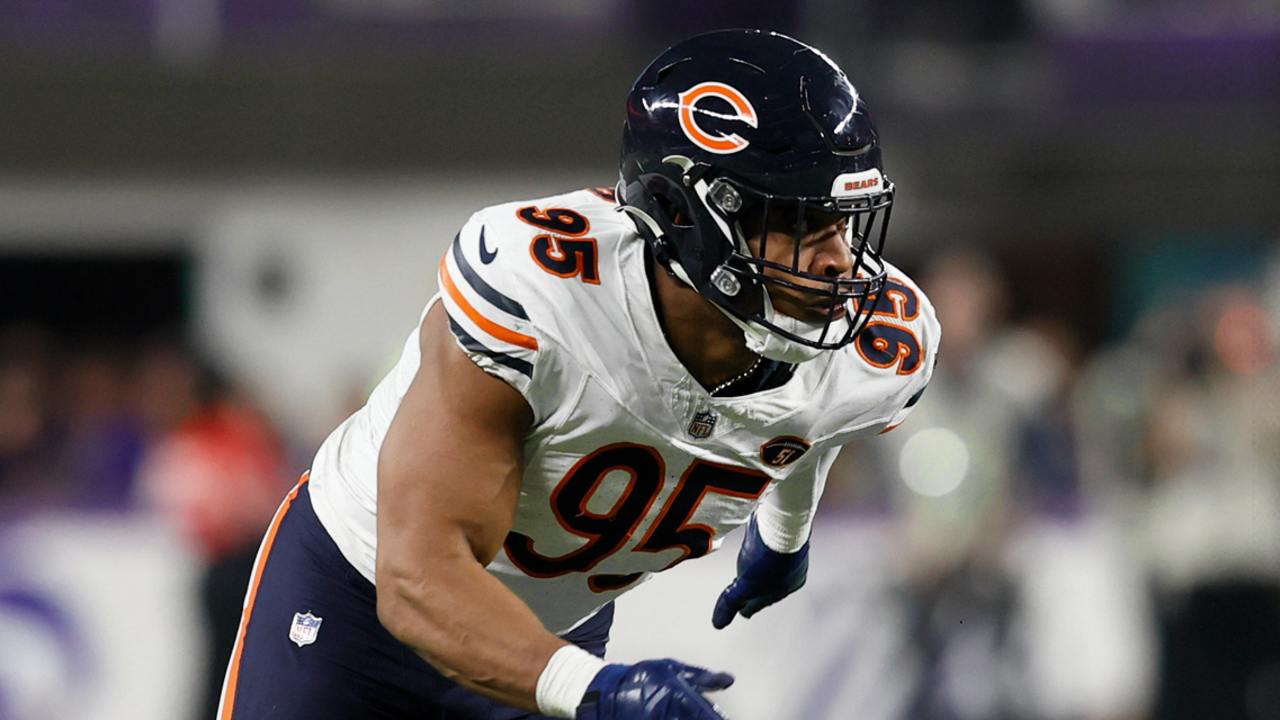 Just In: Chicago Bears releasing veteran defensive end star