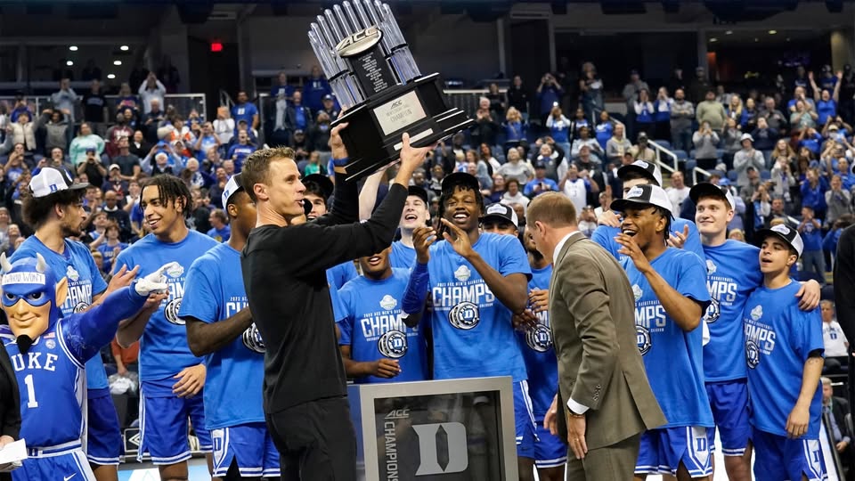 BREAKING: Duke Blue Coach Jon Scheyer Makes History, Wins Prestigious Award ACC Coach of the Year… Read more