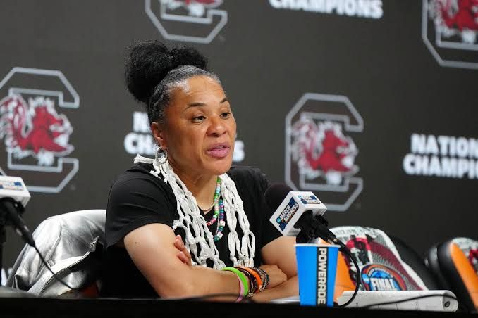 News Update: South Carolina women’s basketball closing in on all-time attendance record; Dawn Staley credits FAMs for making it “easy”….