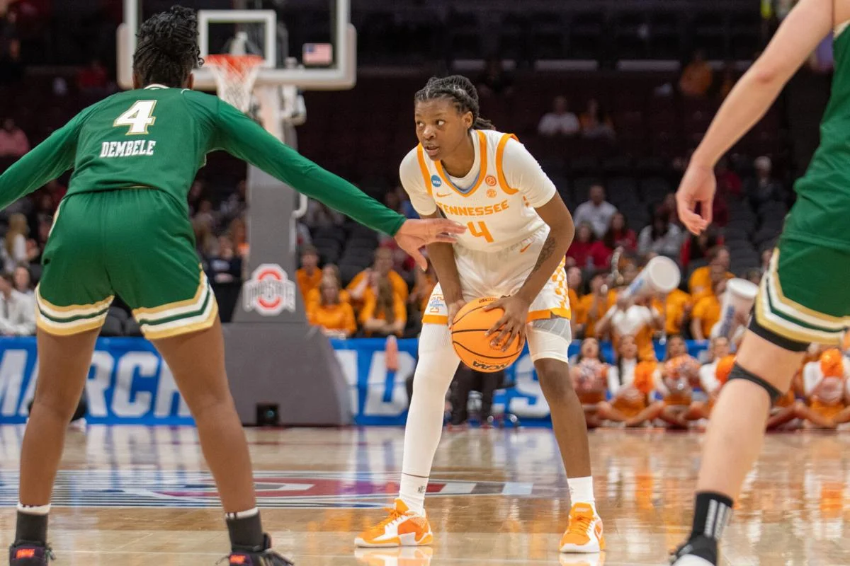 NEWS FLASH: The Lady Vols defeat USF in the NCAA Tournament win . Read on.