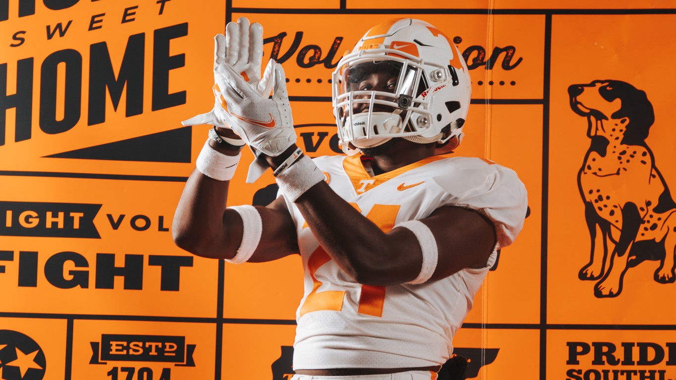 Breaking: Vols RB Dylan Sampson Drops a Heartfelt Quote That Will Make Tennessee Fans Love Him Even More. The RB’s h… Read more