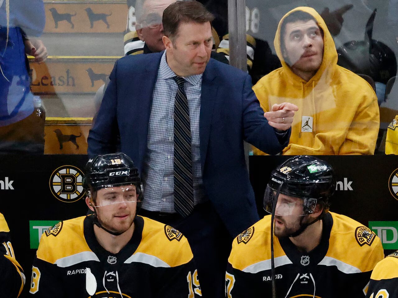 Bruins coach replies to question about potential roster changes