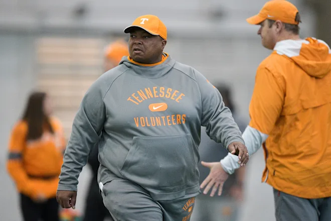 Breaking : Tennessee OLB coach Levorn Harbin explains nickname ‘Chop’, why he’s at UT…. Read more