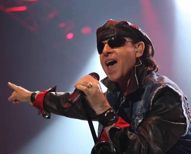 Unbelievable: Rock Legend Klaus Meine Shocks Fans with Unexpected Announcement… Read more